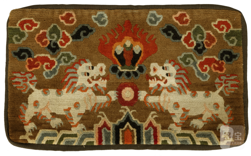 Two small carpets with lion dogs - 图3